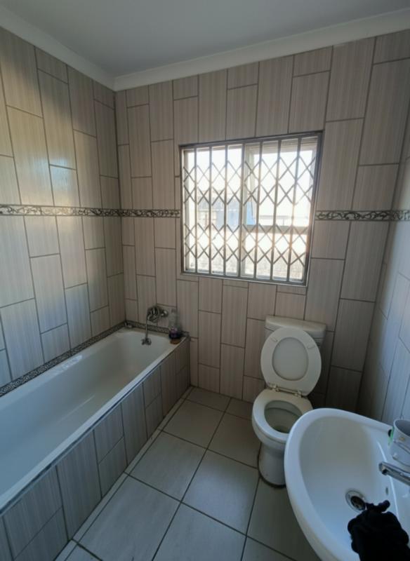4 Bedroom Property for Sale in Aloevale Eastern Cape
